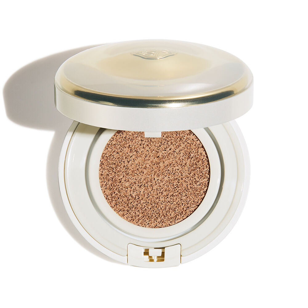 Total Radiance Regenerating Cushion, N2