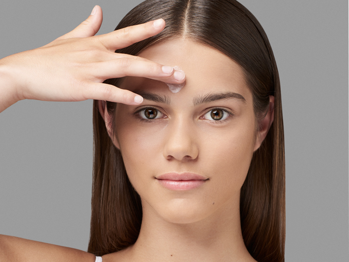 How To Use Serum