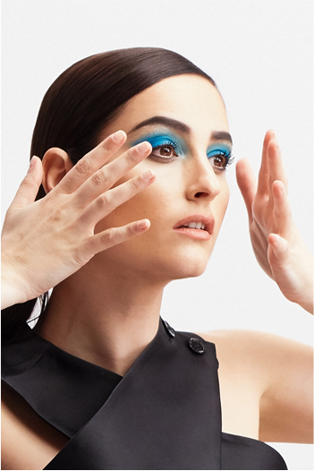 Kh&aacute;m ph&aacute; d&ograve;ng trang điểm kết cấu dạng INKS &ndash; Đại diện bởi nữ ca sĩ Banks