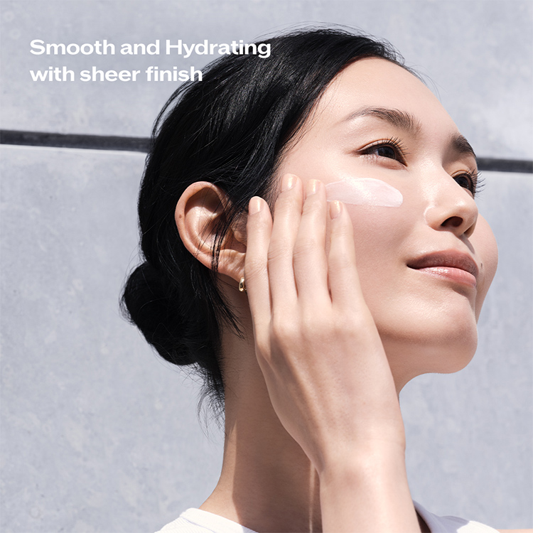 Smooth and Hydrating with sheer finish